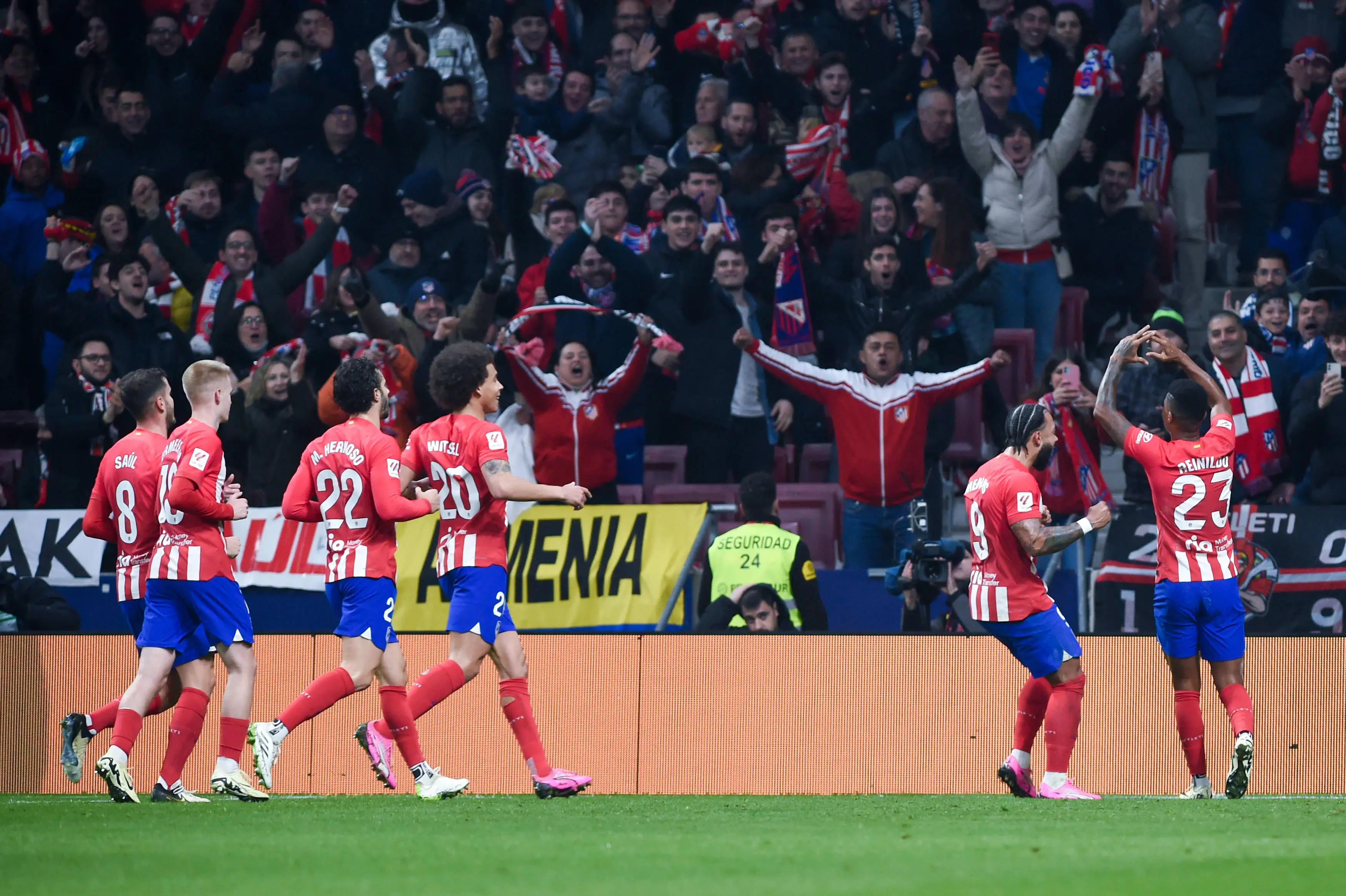 马赛欧冠征途：在荆棘中追寻荣耀