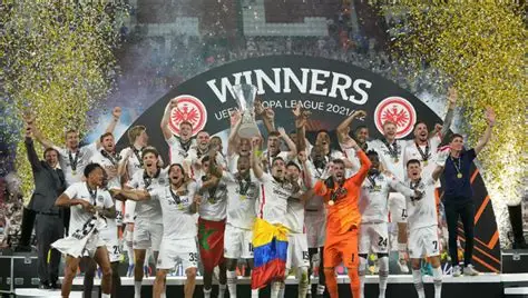 法蘭克福歐冠征途:起伏中探尋曙光